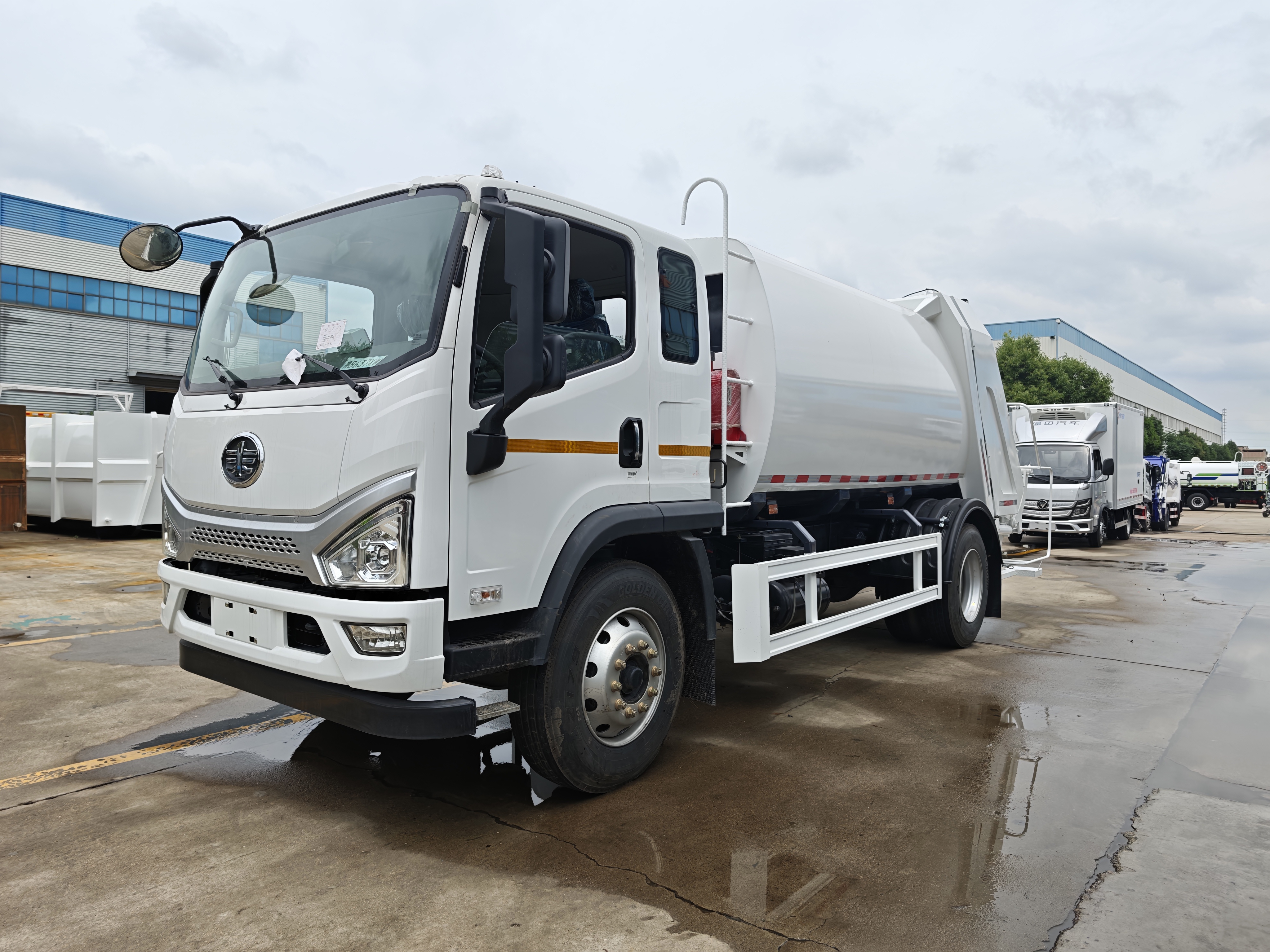 clw group garbage compactor truck clw group garbage compactor truck