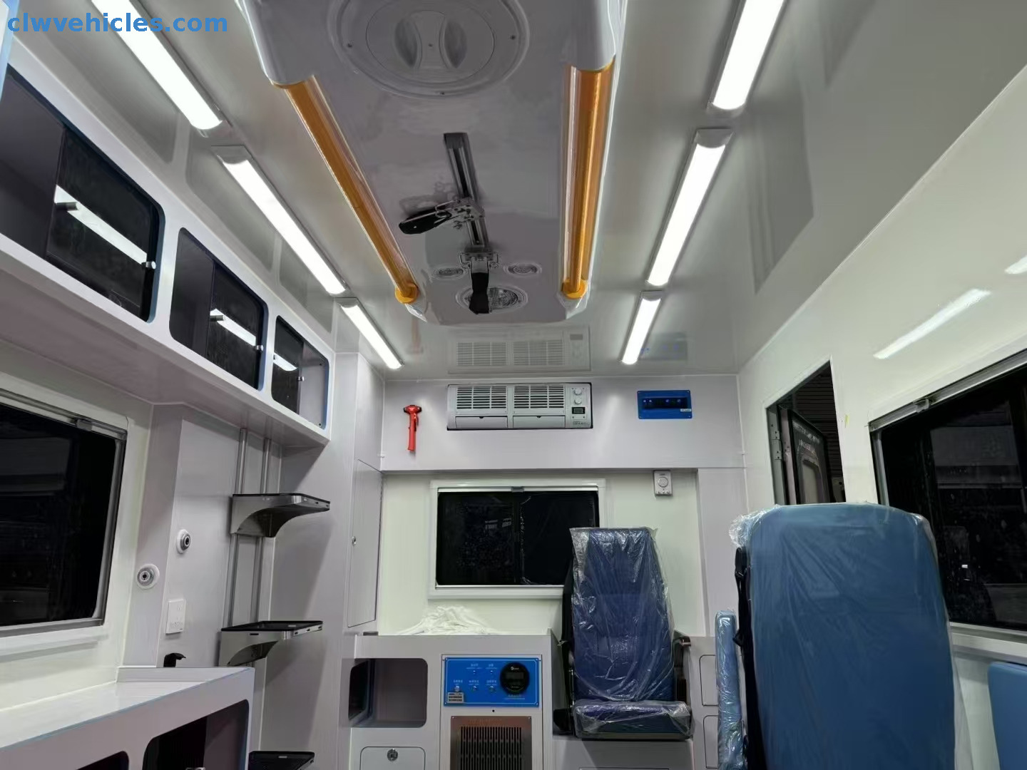 I'VECO Mobile Van Cargo Type ICU Ambulance