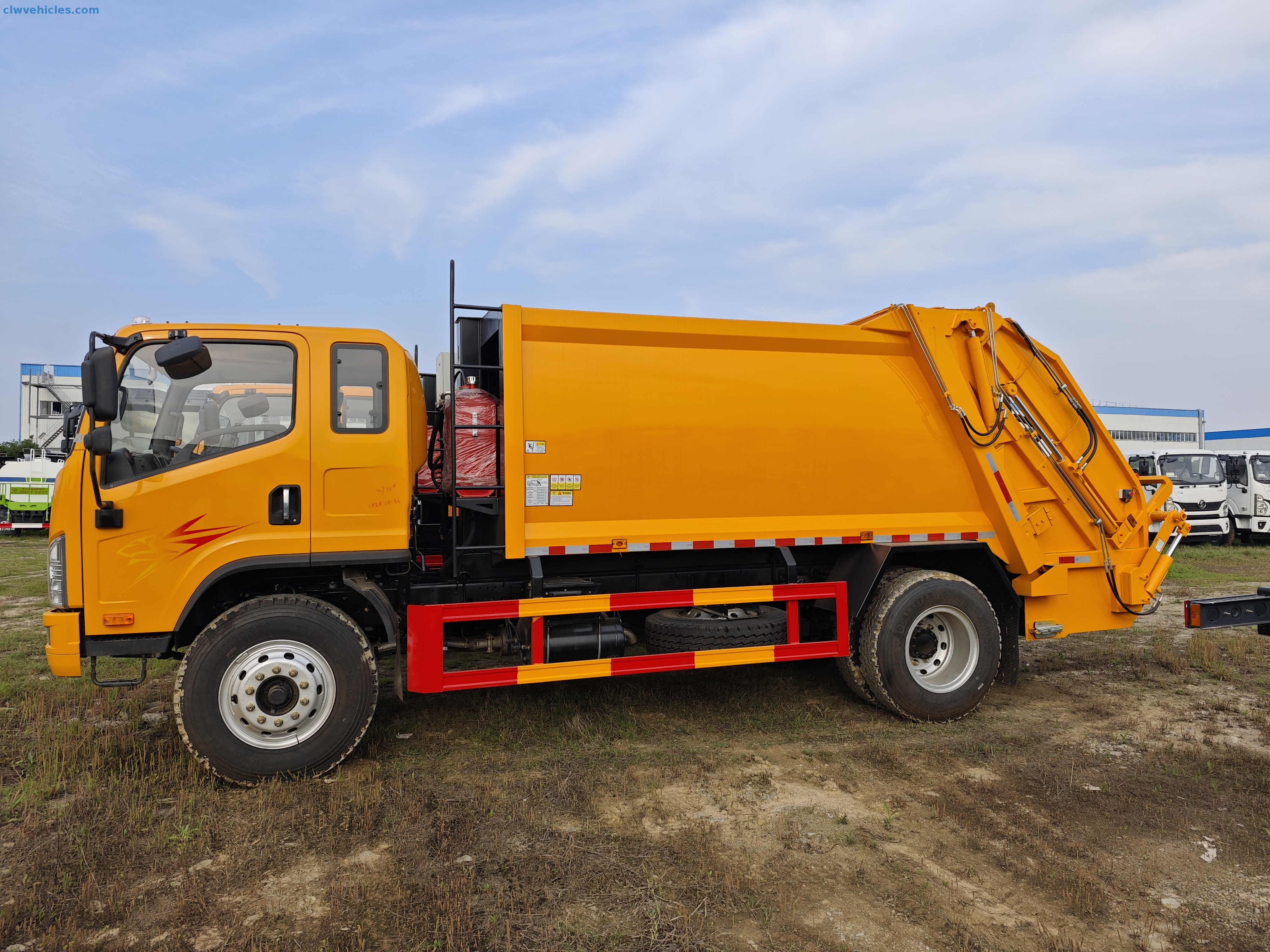 Faw 4x2 8cbm Garbage Compactor Truck