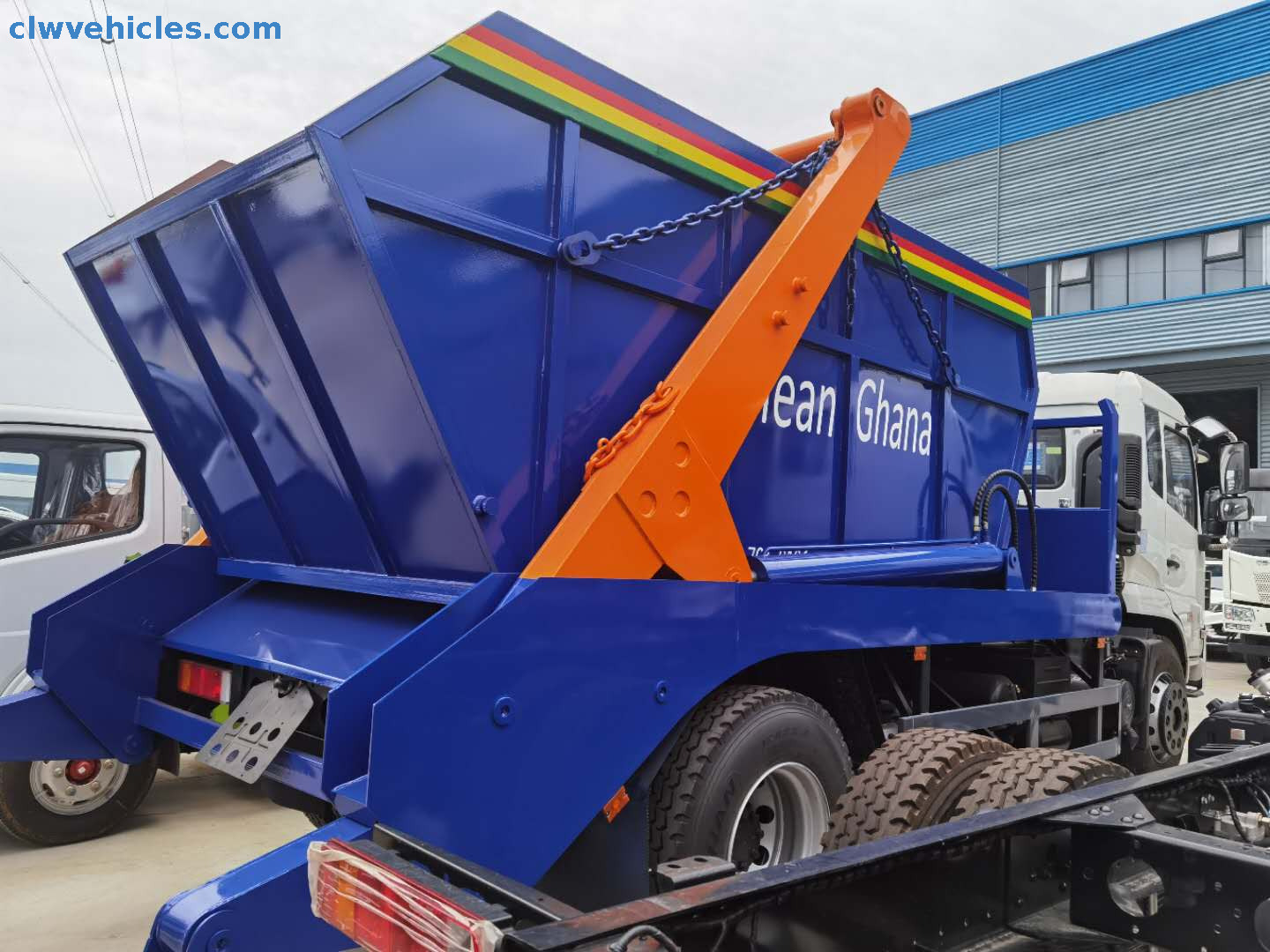 Dongfeng 4x2 Skip Loader Truck