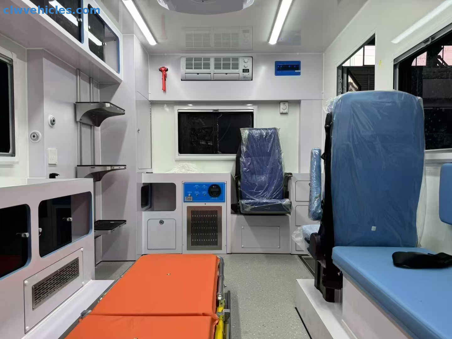 I'VECO Mobile Van Cargo Type ICU Ambulance