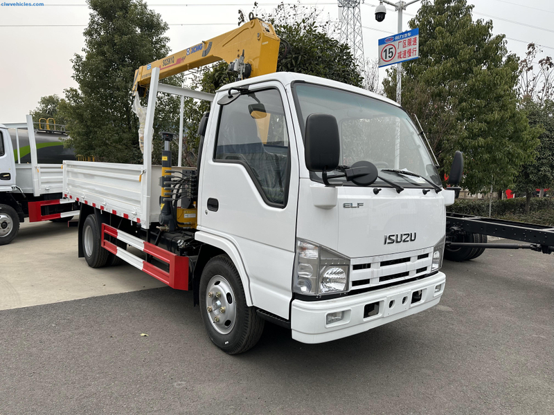 ISUZU 4x2 Truck Mounted Telescopic Boom Crane
