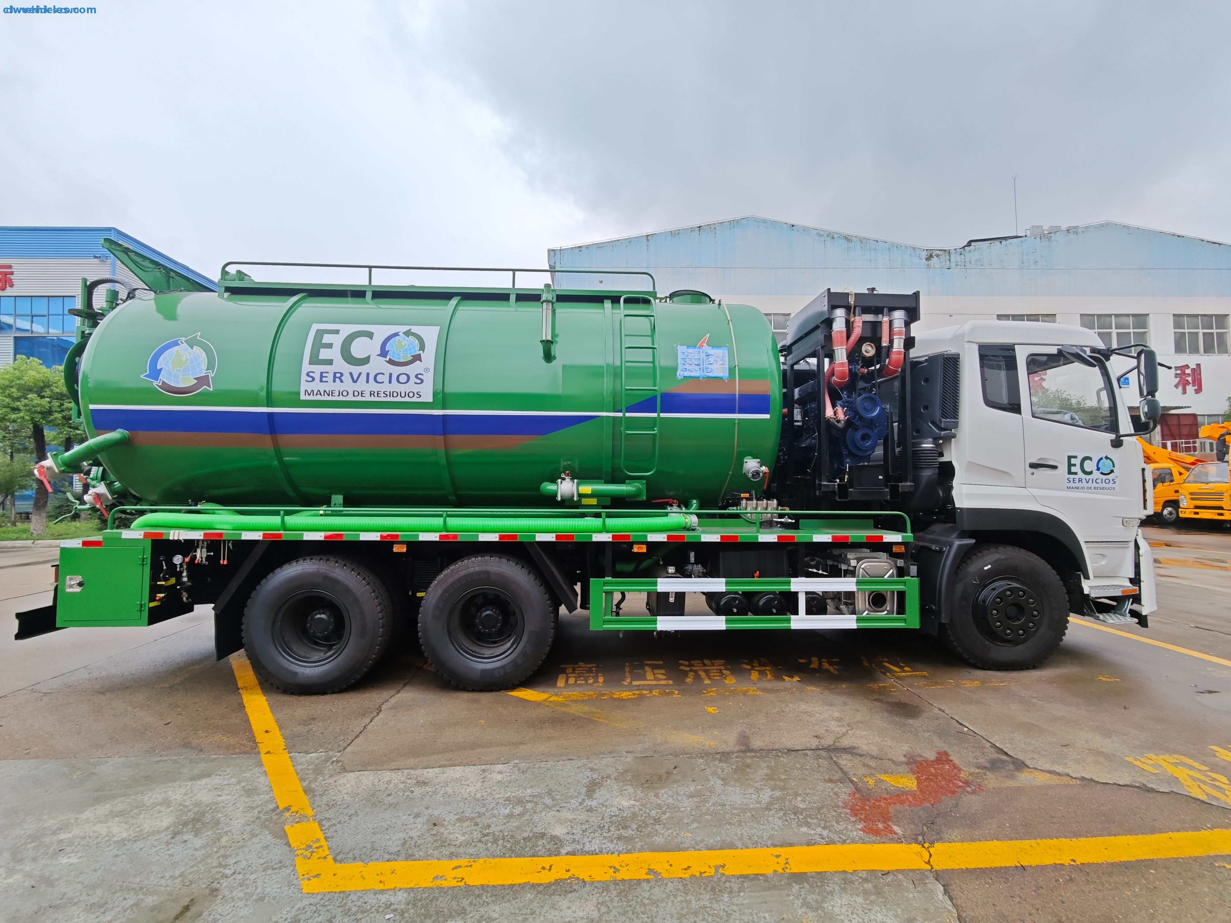 DongFeng KR 6x4 9cbm Cleaning Sewage Suction Truck