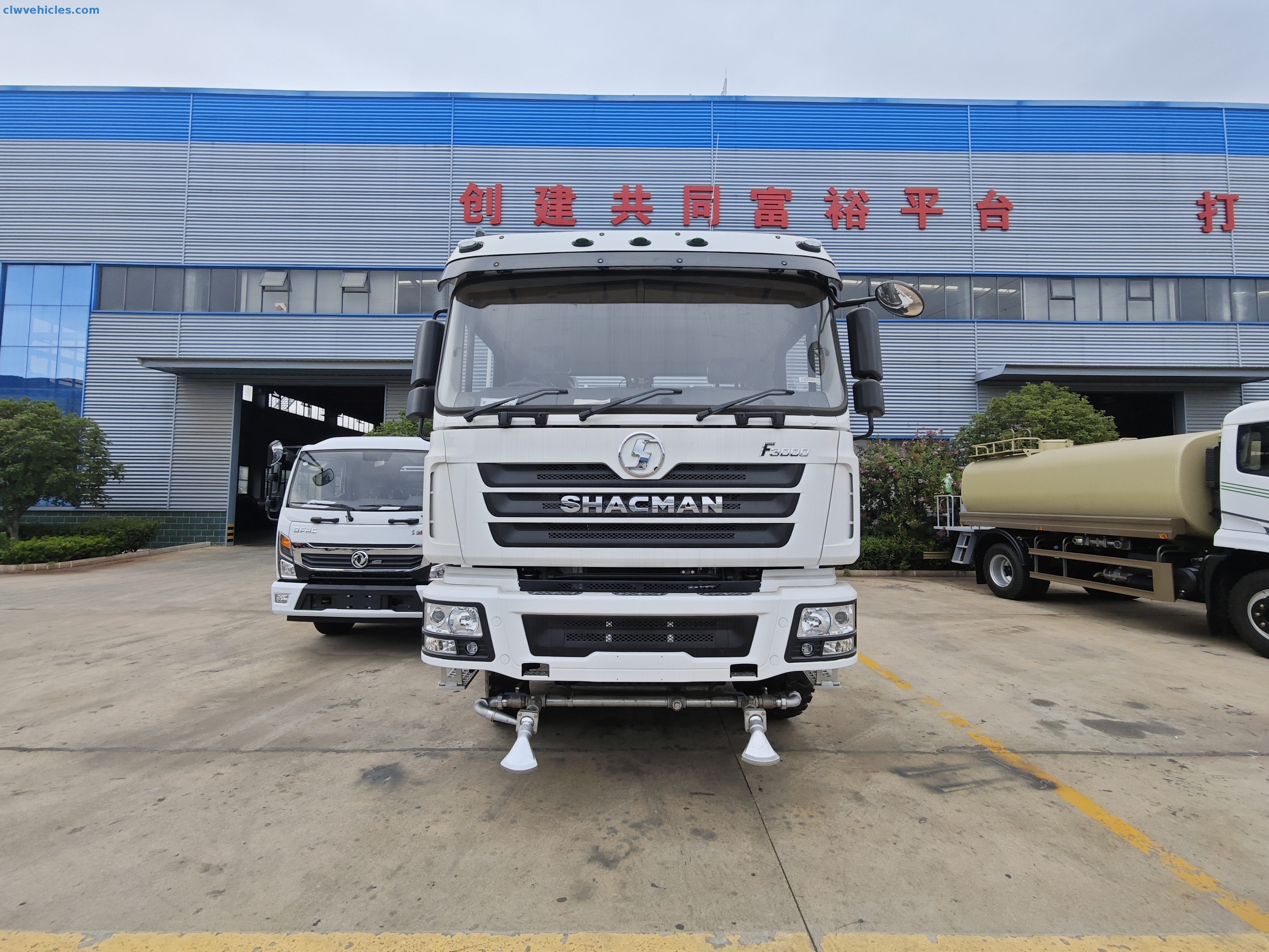 Shacman F3000 6x4 17cbm Water Tank Sprinkler Truck