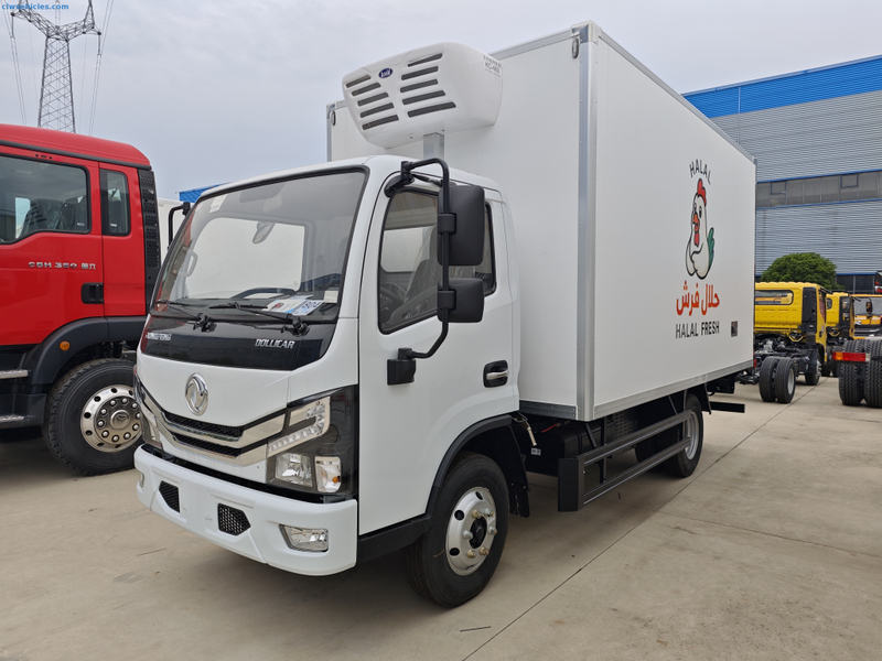 Dongfeng Duolicar 4x2 KC-480 Refrigerated Truck
