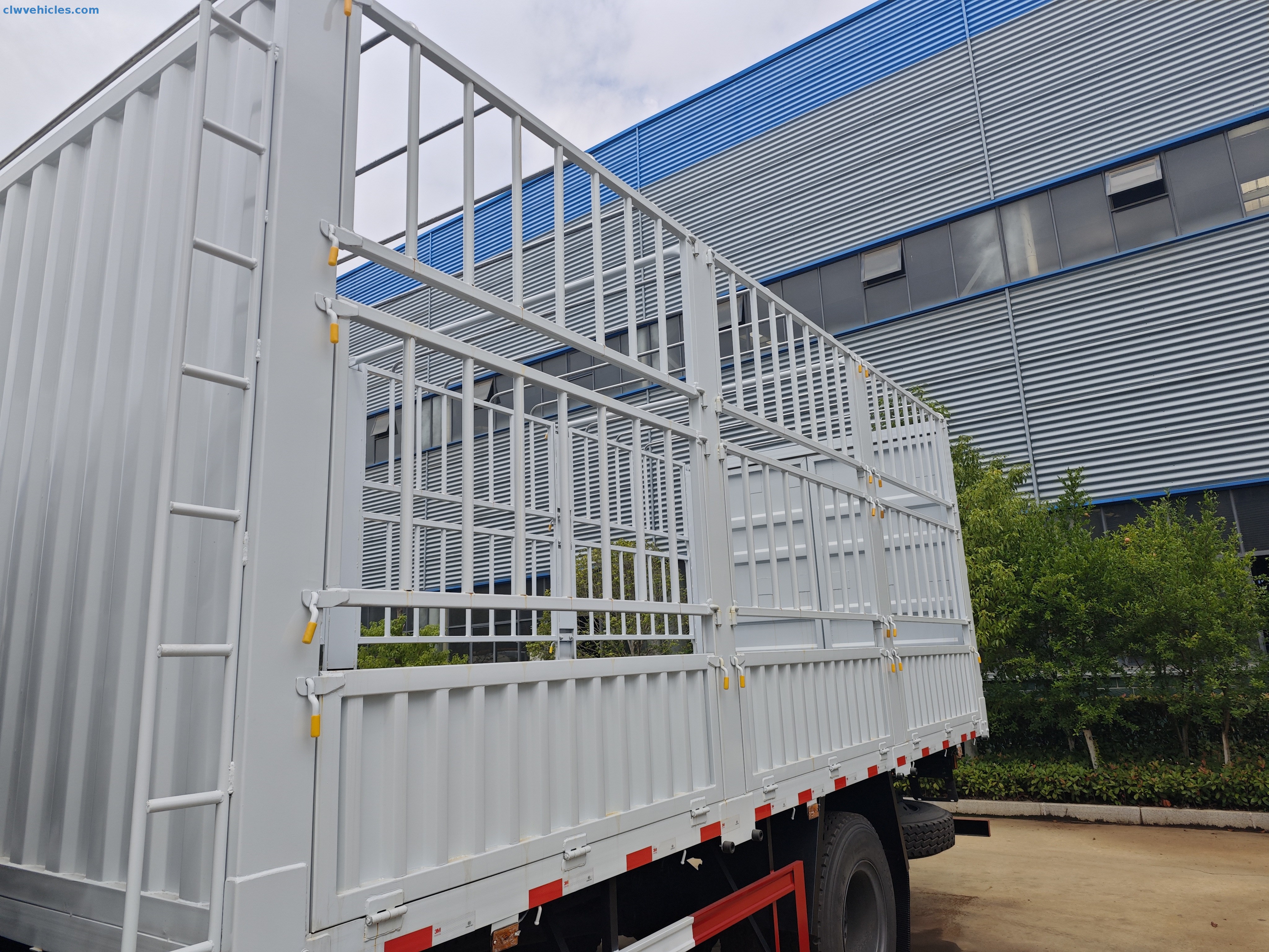 Dongfeng 4x2 Transport Cargo Truck