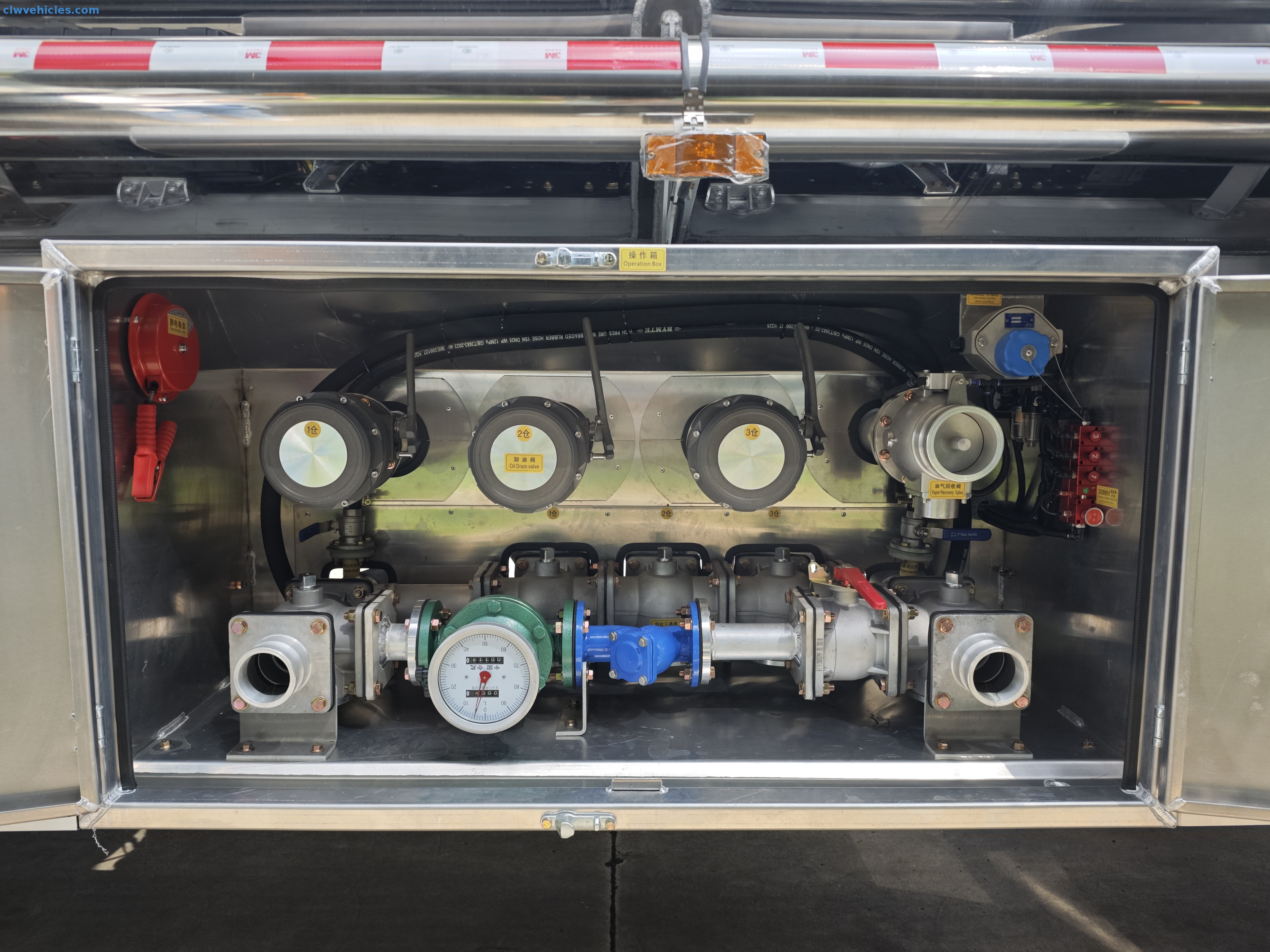 Shacman F3000 4x2 13cbm Oil Tanker Truck