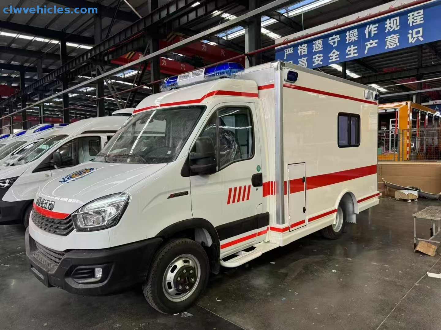 I'VECO Mobile Van Cargo Type ICU Ambulance