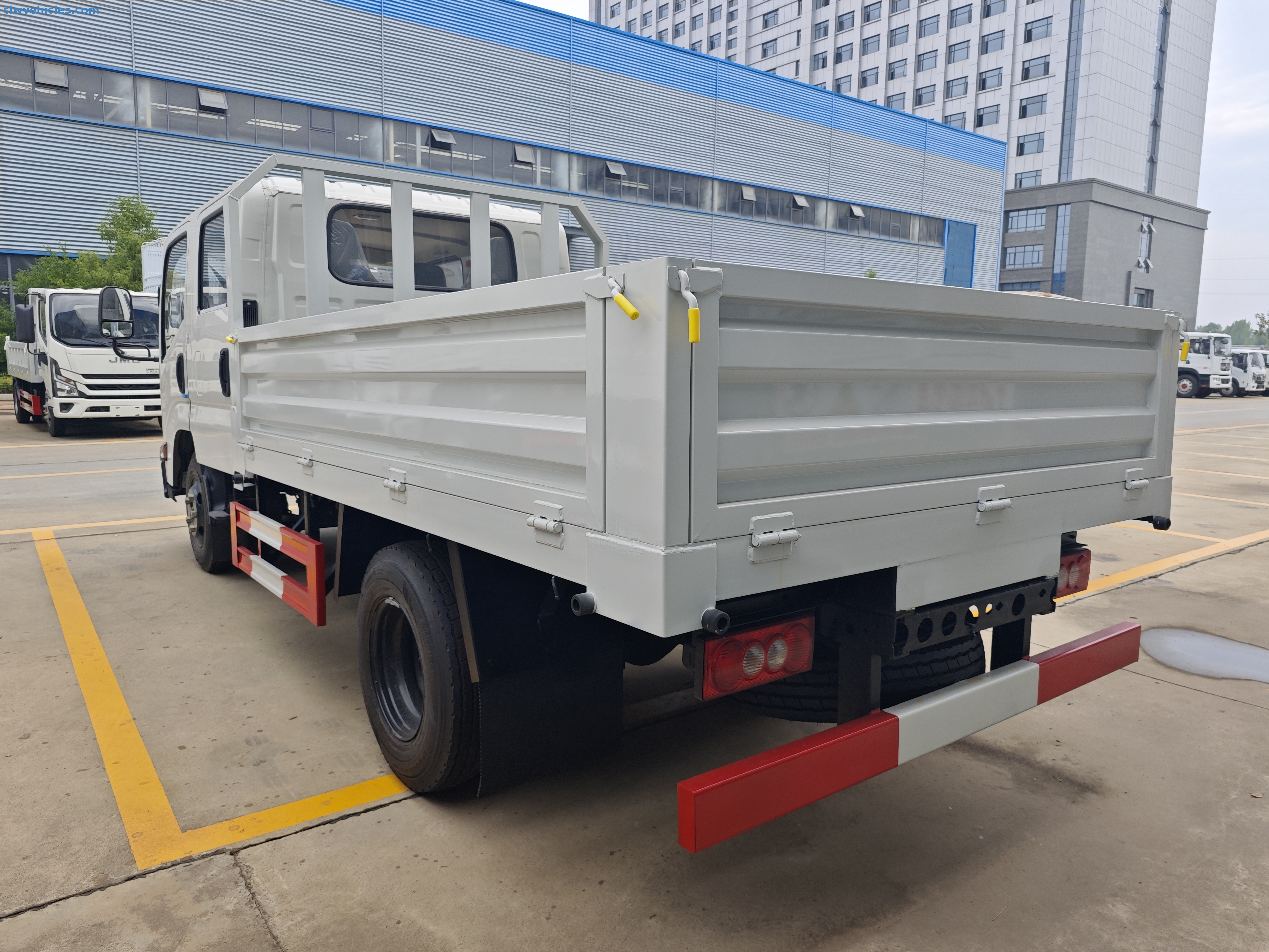 JMC 4x2 mini Flatbed Cargo Truck