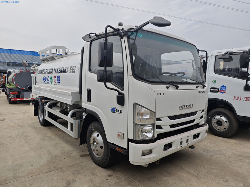 ISUZU 6cbm Water Transport Water Sprinkler Truck