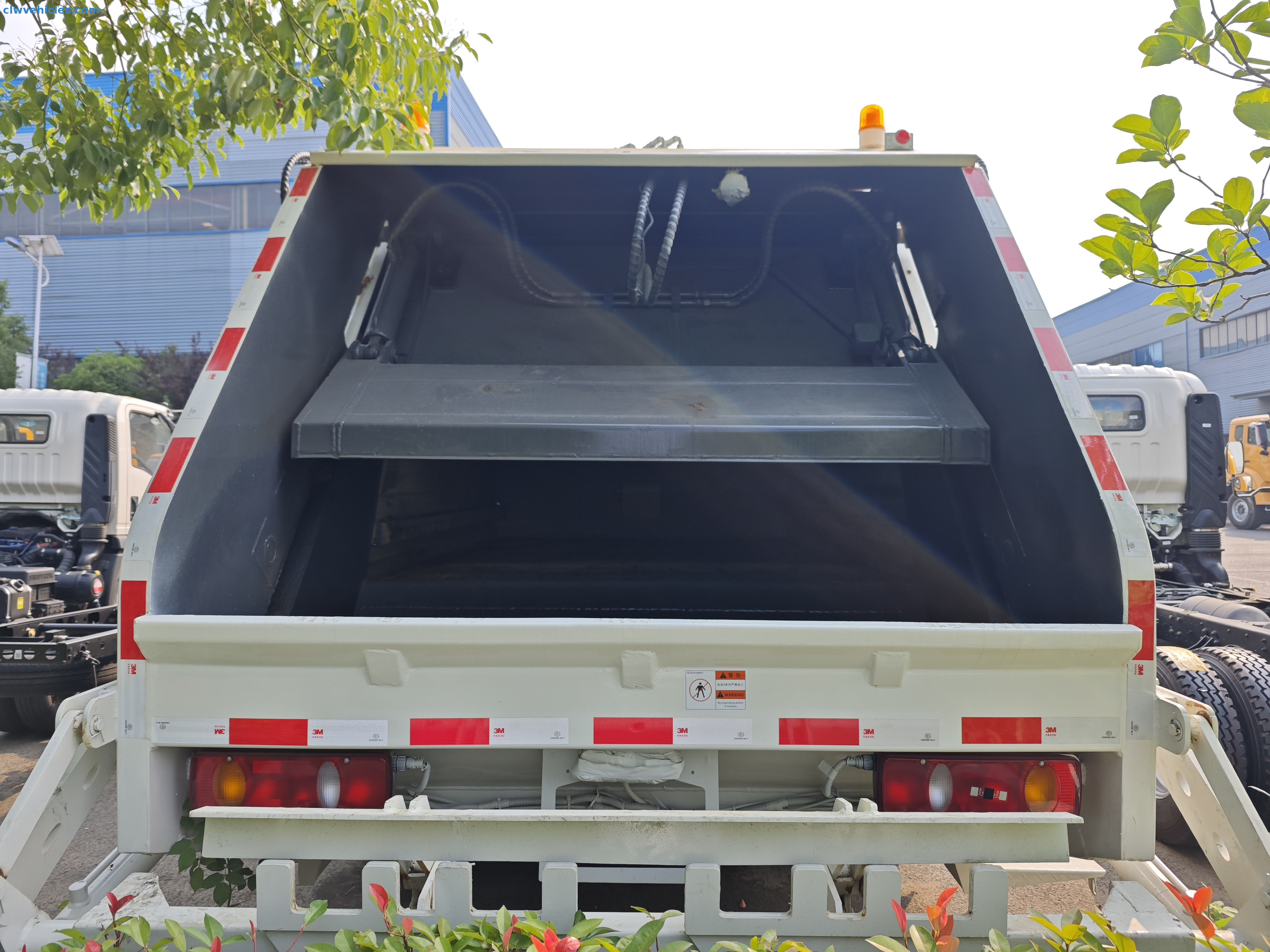 Dongfeng 4x2 10cbm Garbage Compactor Truck