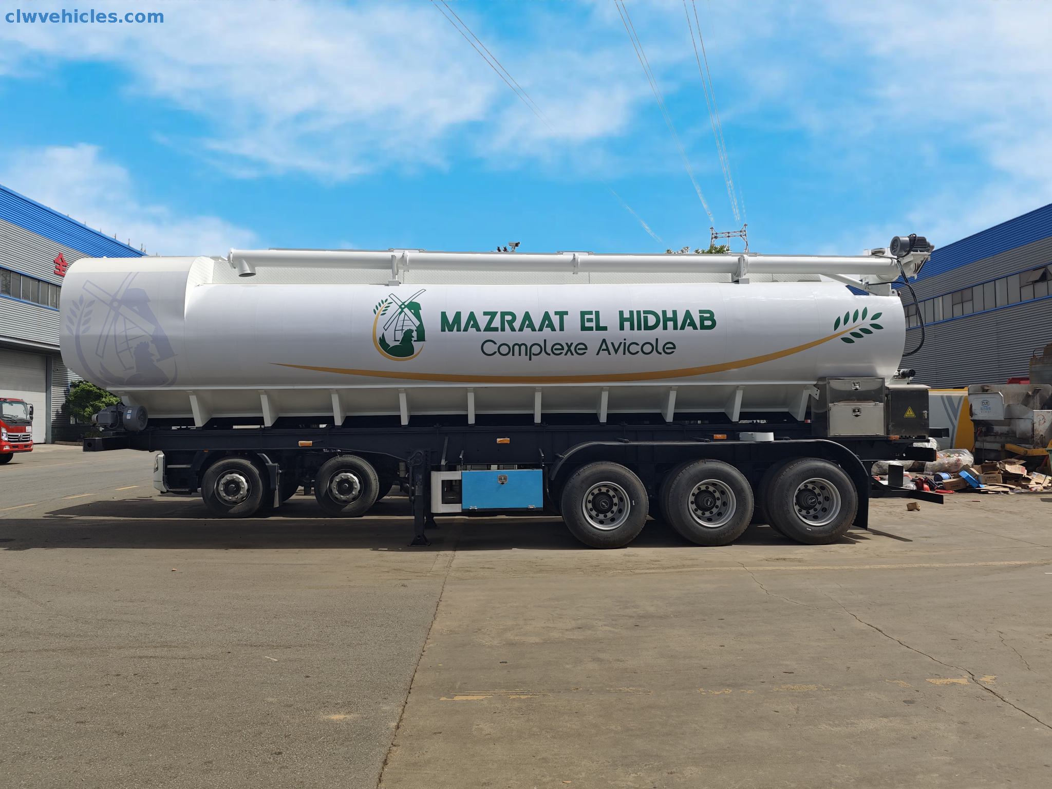 58cbm Chicken Food Tank Transport Semi Trailer