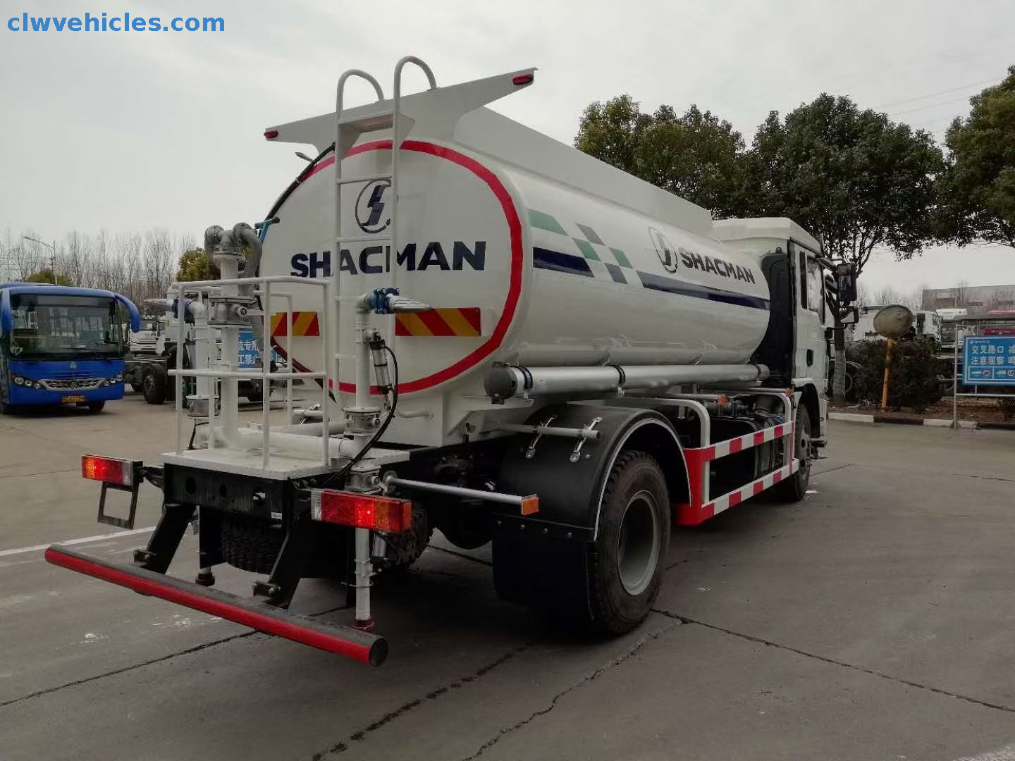 Shacman 4*2 10cbm Water Transport Water Sprinkler Truck