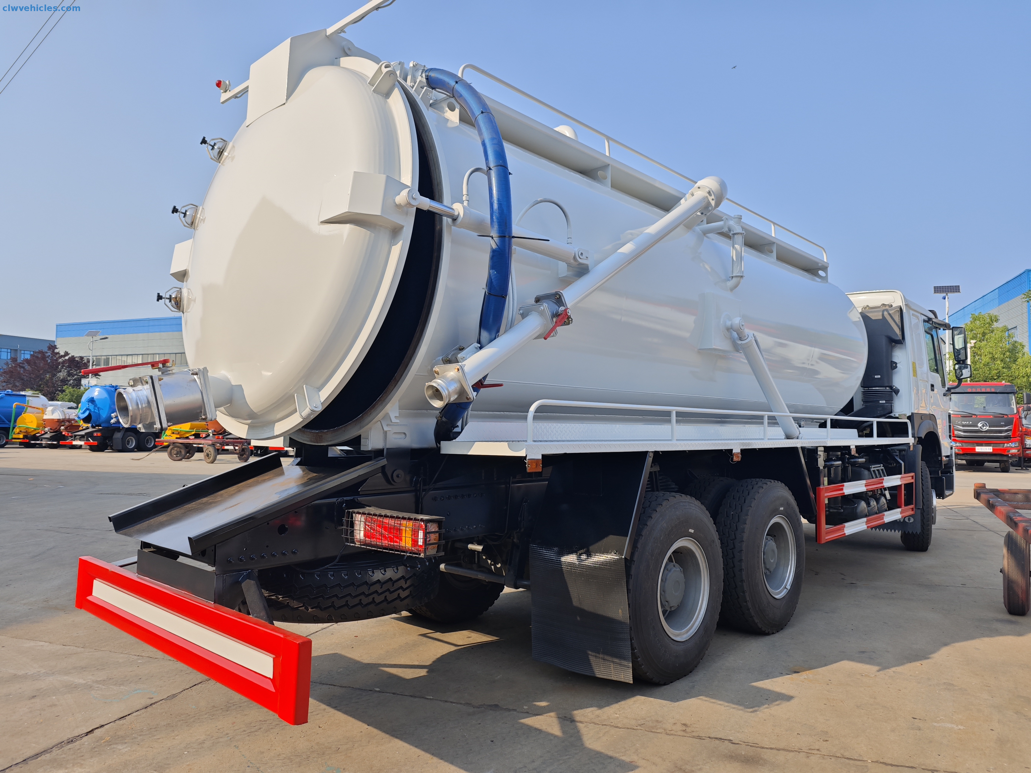HOWO 6x4 14cbm Sewage Suction Truck