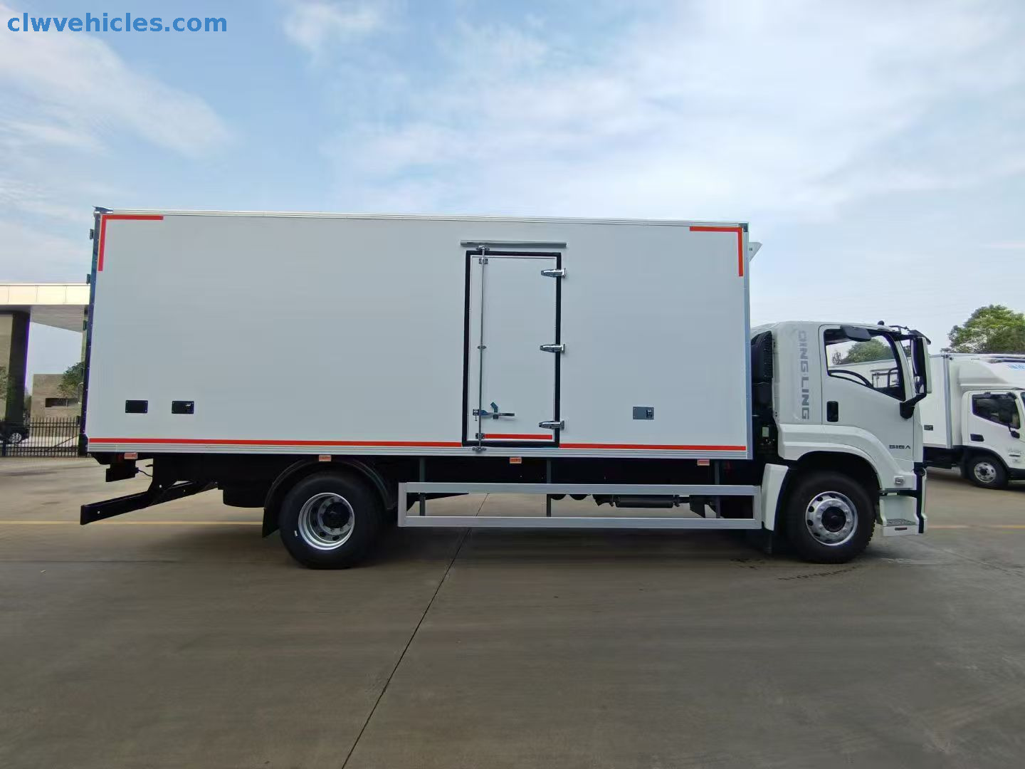 Isuzu Giga 4x2 Refrigerated Truck