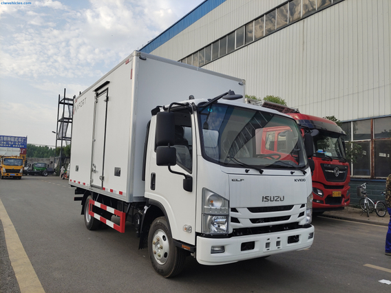 ISUZU KV100 4x2 Van Box Truck