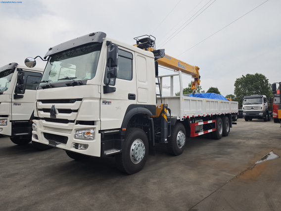 HOWO 8x4 Cargo Truck Mounted Crane