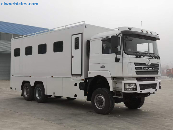 Shacman 6x6 Military Troop Carrier Truck