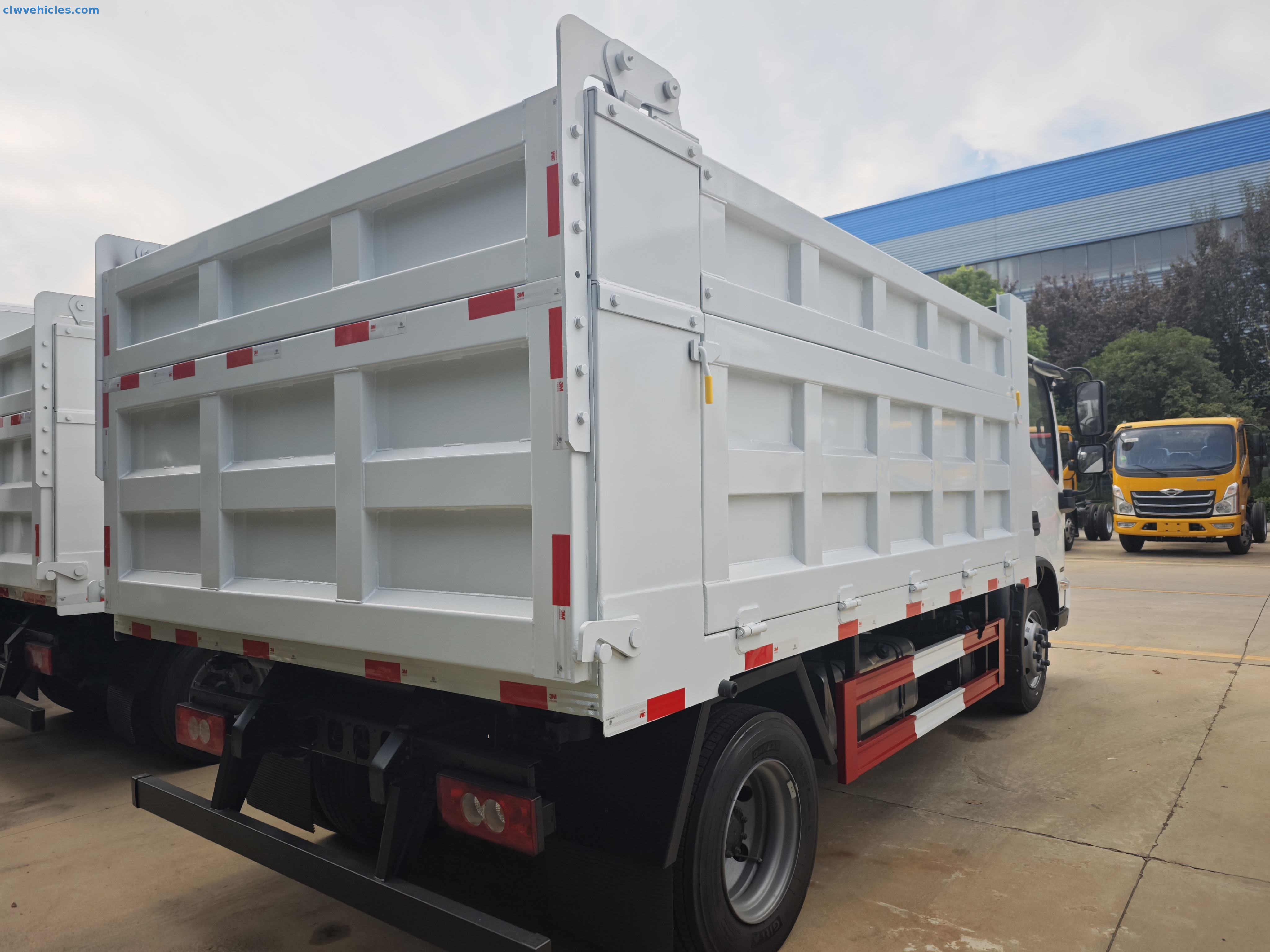 Foton Aumark 4x2 Dump Truck