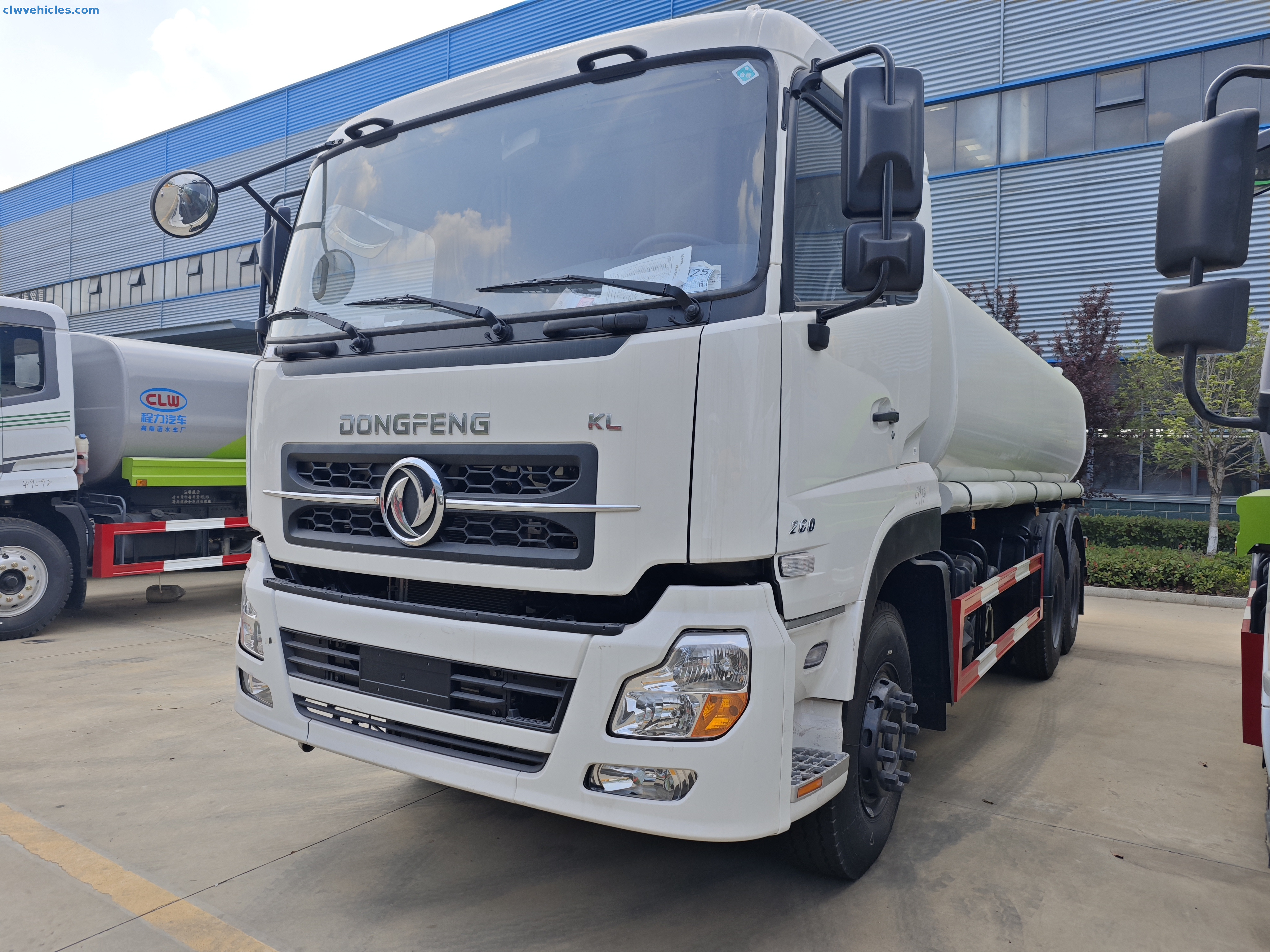 Dongfeng 19cbm Water Transport Water Sprinkler Truck