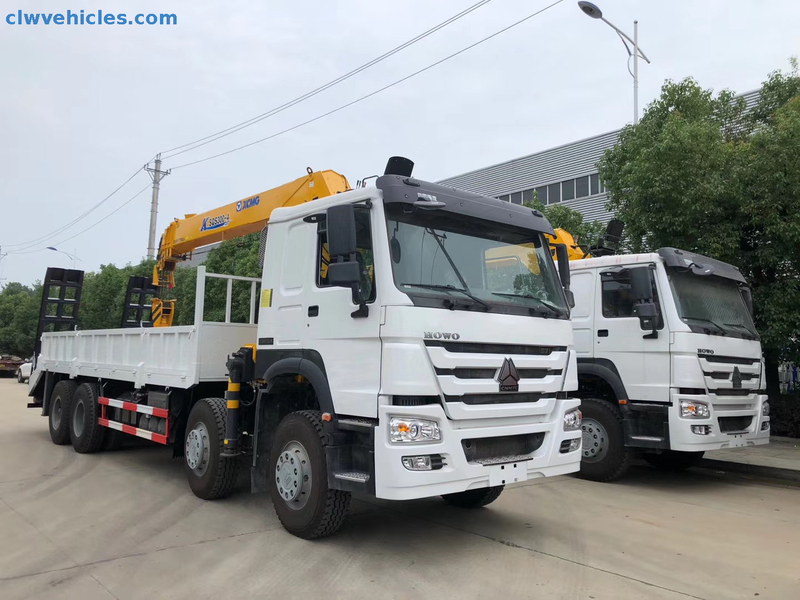 HOWO 8x4 Cargo Truck Mounted Telescopic Boom Crane
