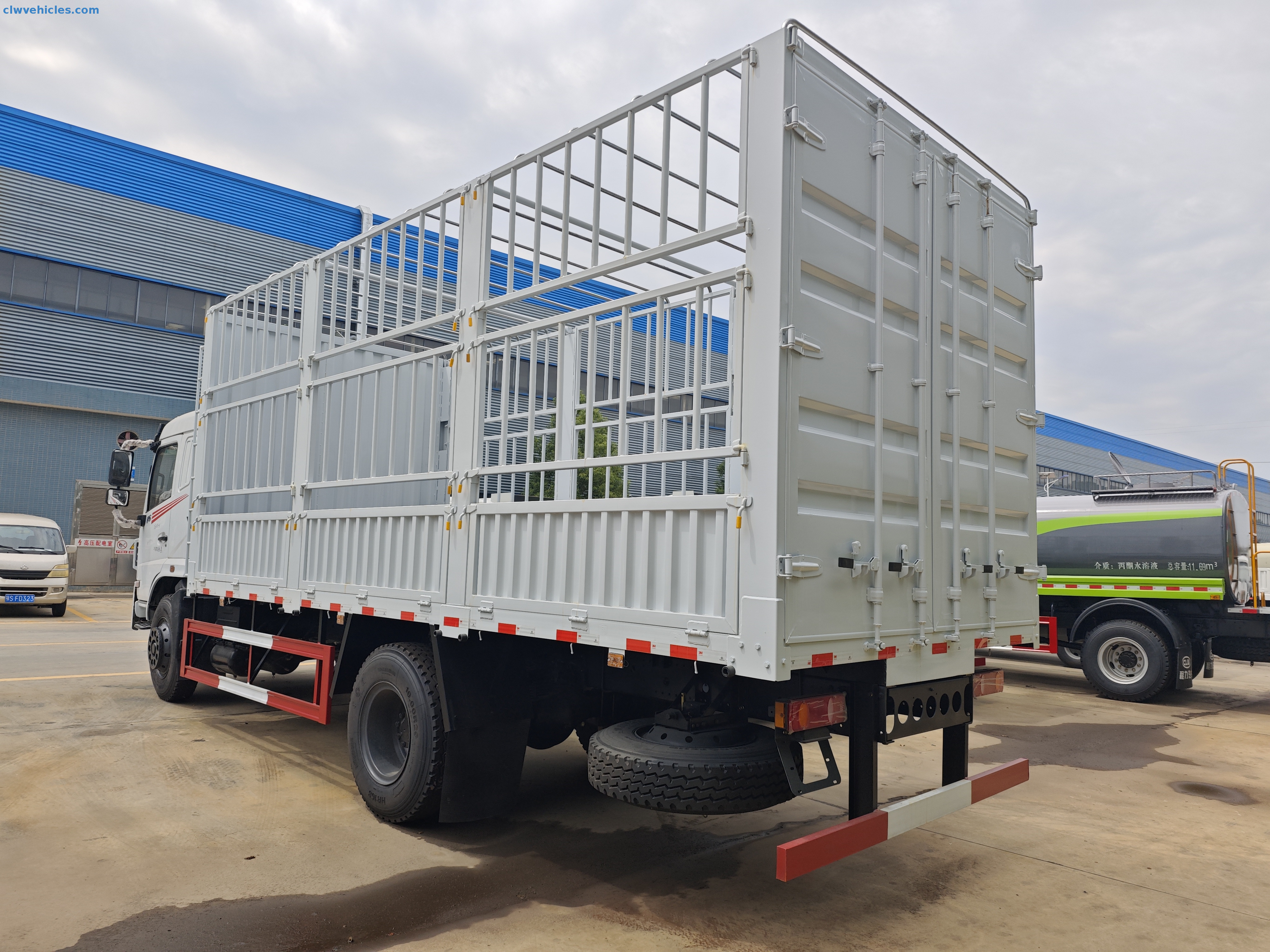 Dongfeng 4x2 Transport Cargo Truck