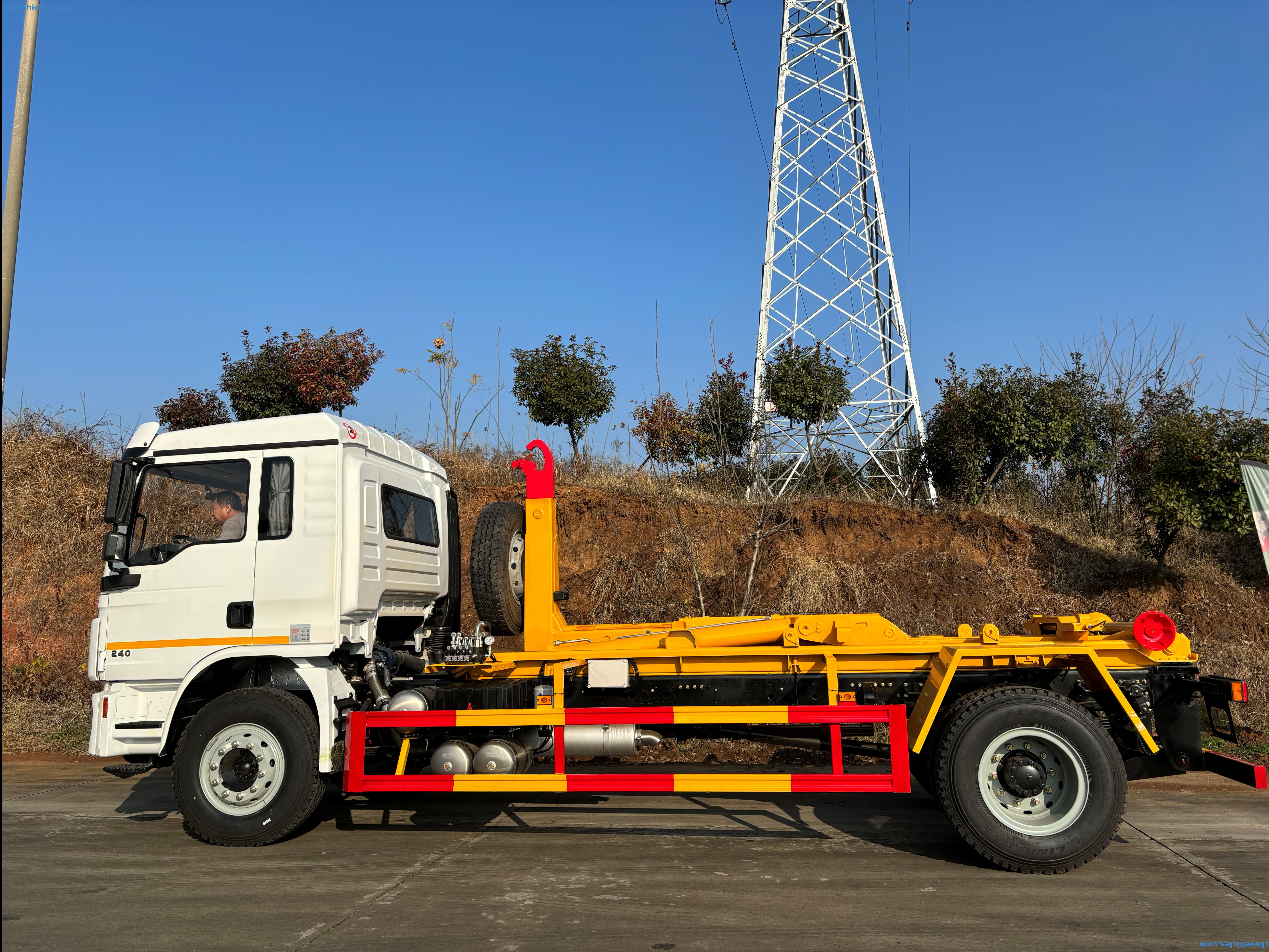Shacman L3000 4x2 Roll-on-off Truck