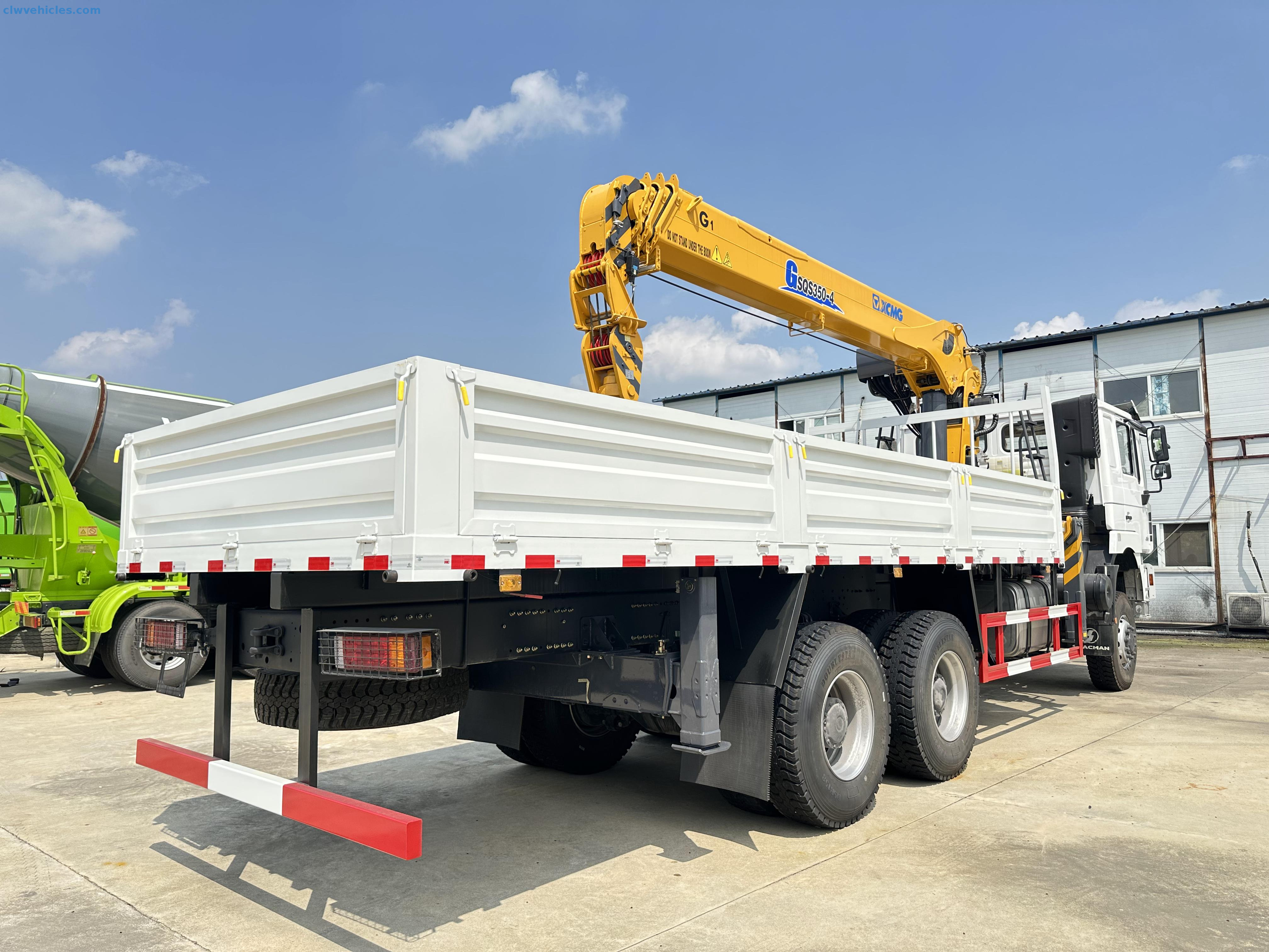 Shacman H3000 6x4 Cargo Truck Mounted Telescopic Boom Crane