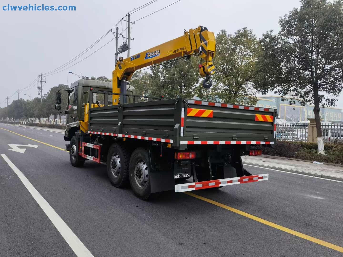 Dongfeng 4x2 XCMG 6.3Ton Telescopic Boom Truck Mounted Crane