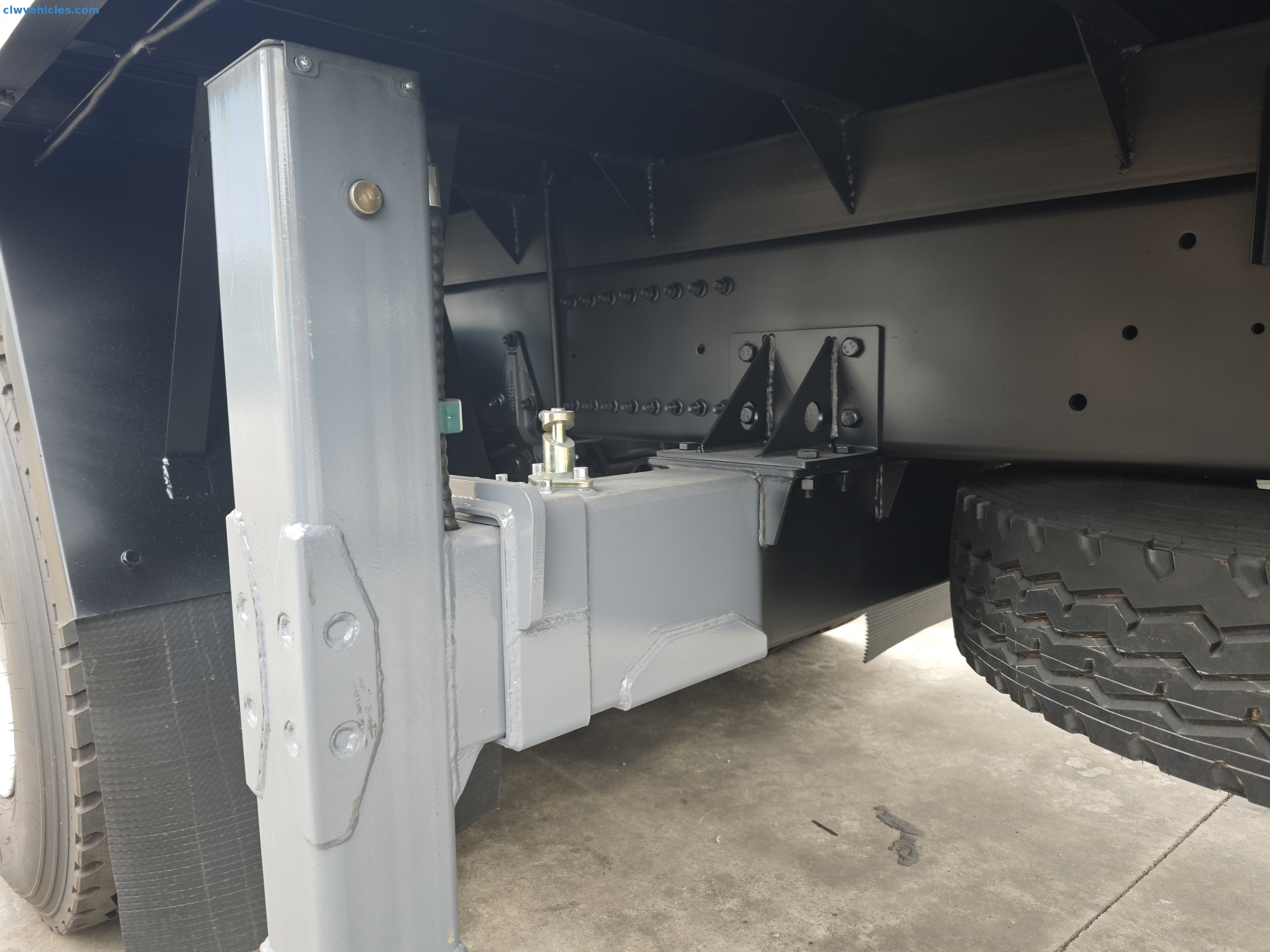 HOWO 8x4 Cargo Truck Mounted Crane