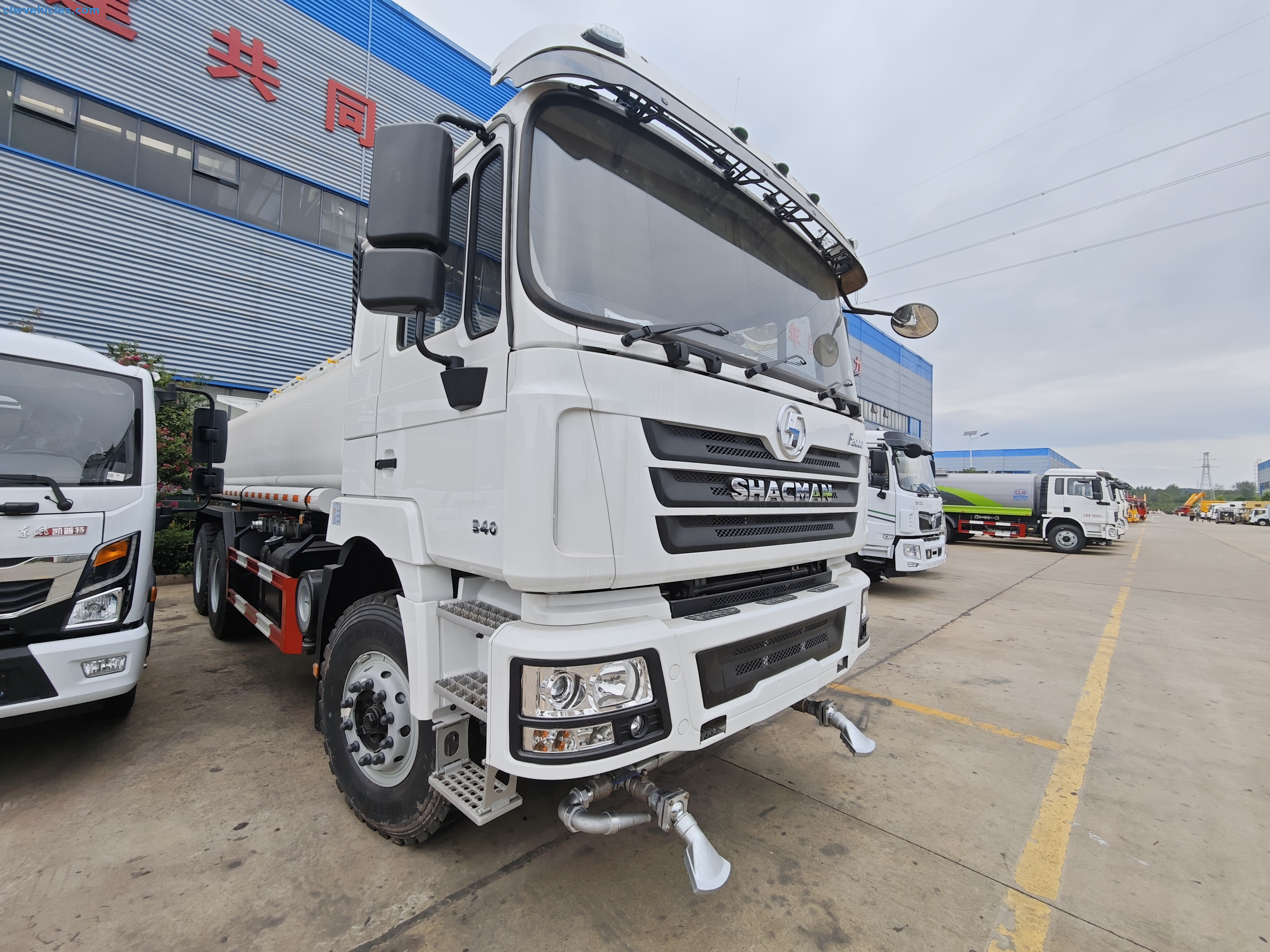 Shacman F3000 6x4 17cbm Water Tank Sprinkler Truck