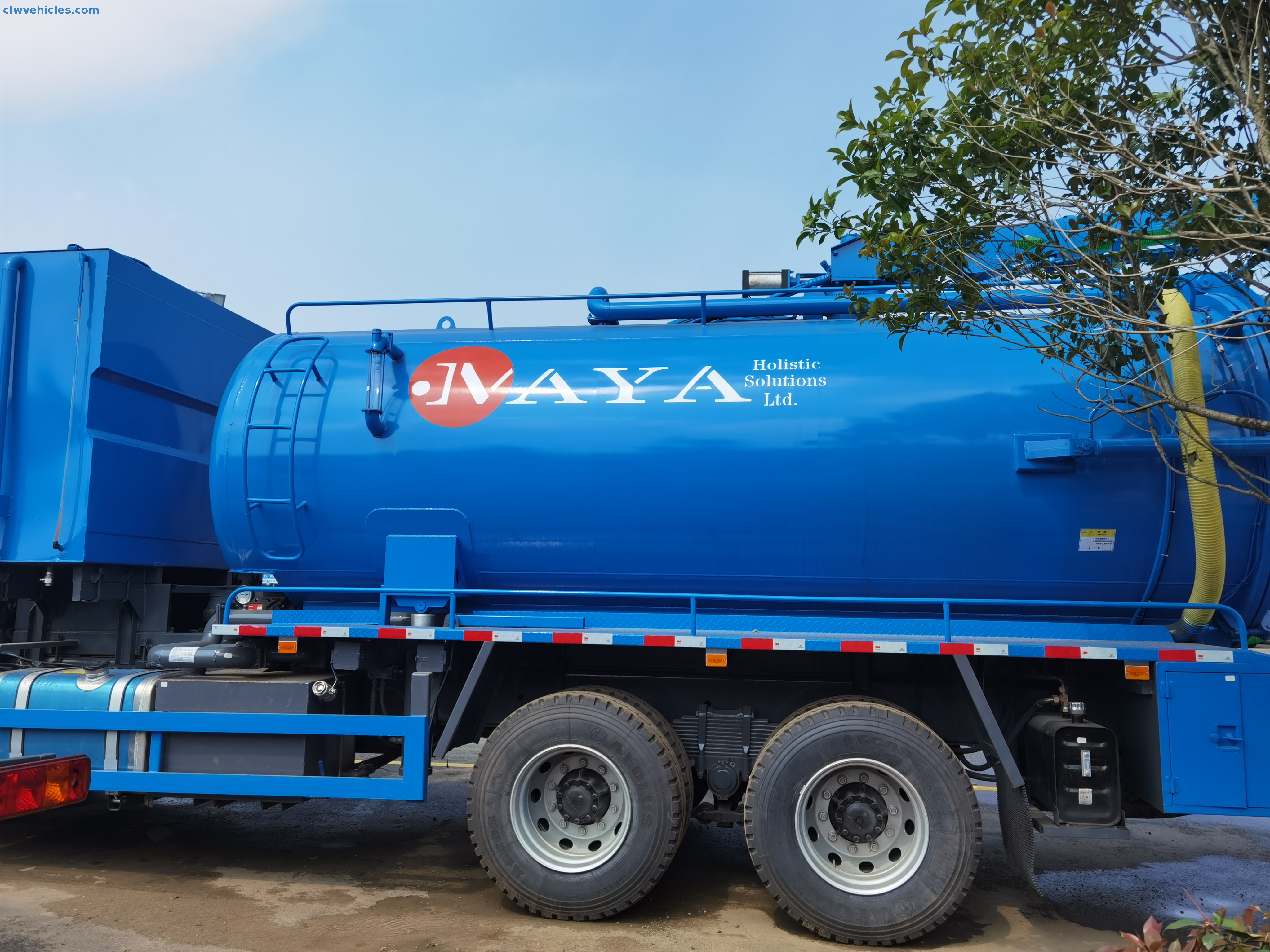 ISUZU GIGA 6x4 9.3cbm Cleaning Sewage Suction Truck